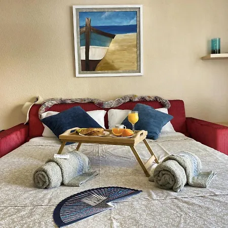 Walk To Golf Heated Pool Apartment *